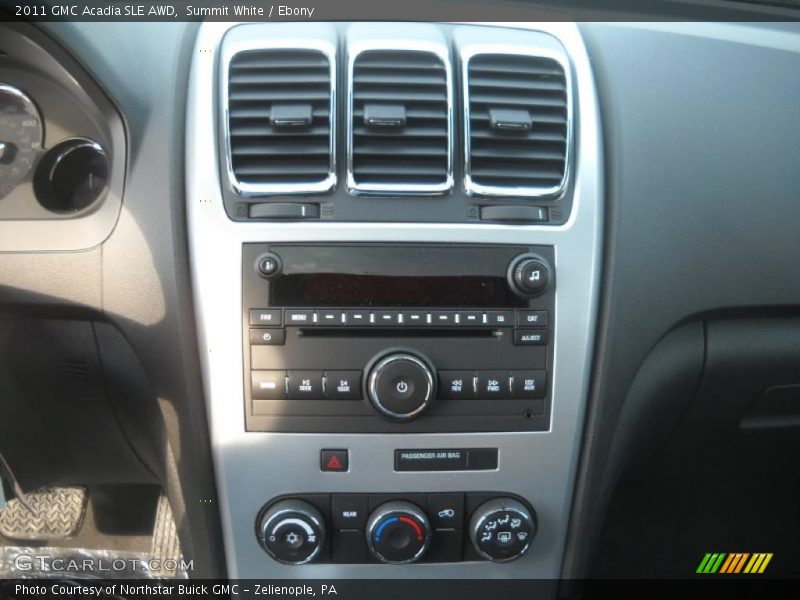 Summit White / Ebony 2011 GMC Acadia SLE AWD