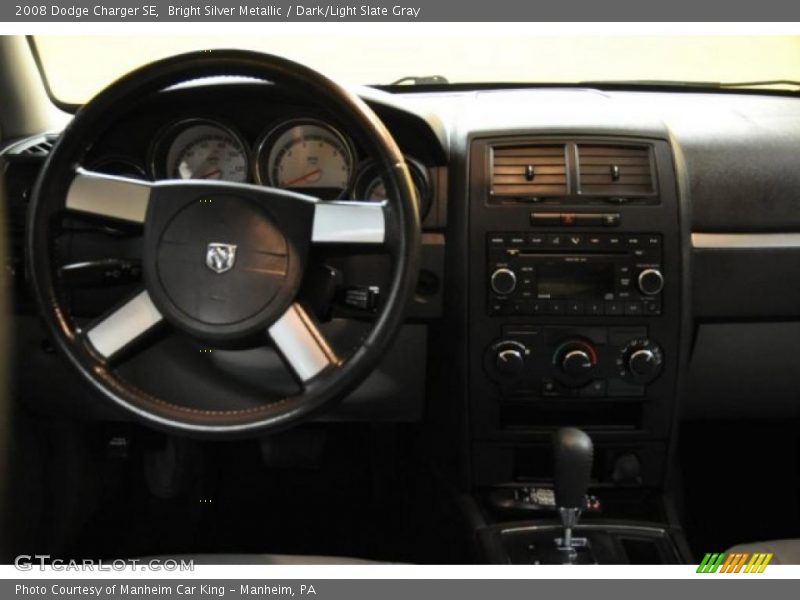 Bright Silver Metallic / Dark/Light Slate Gray 2008 Dodge Charger SE