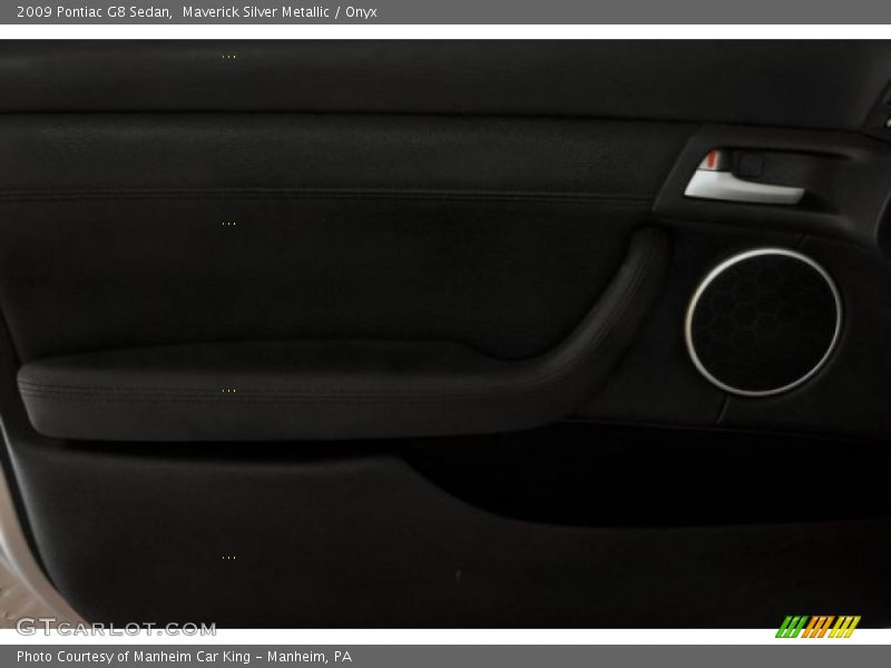 Maverick Silver Metallic / Onyx 2009 Pontiac G8 Sedan