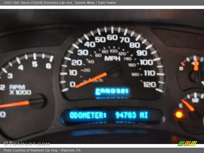 Summit White / Dark Pewter 2003 GMC Sierra 2500HD Extended Cab 4x4