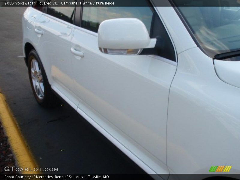 Campanella White / Pure Beige 2005 Volkswagen Touareg V8