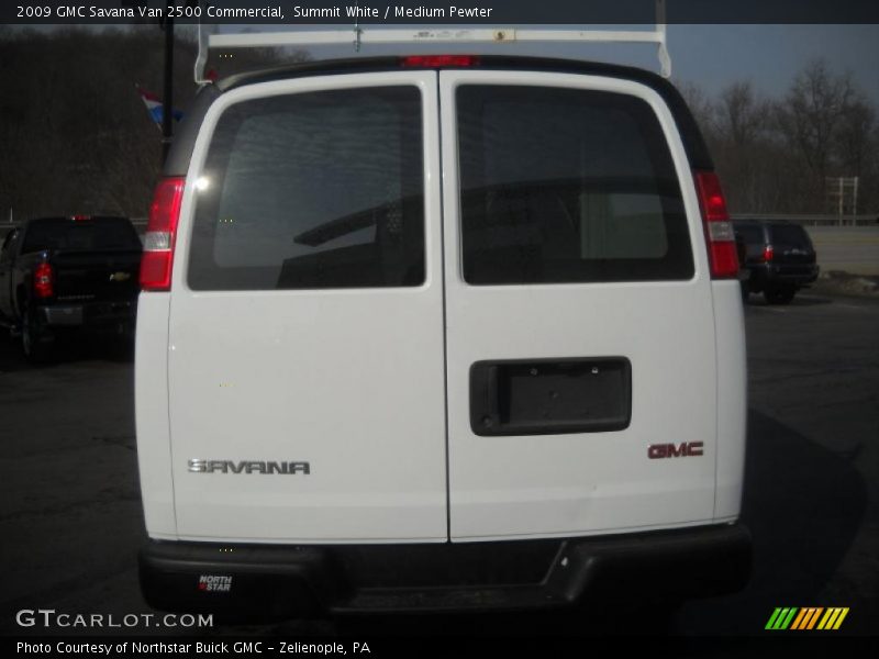 Summit White / Medium Pewter 2009 GMC Savana Van 2500 Commercial