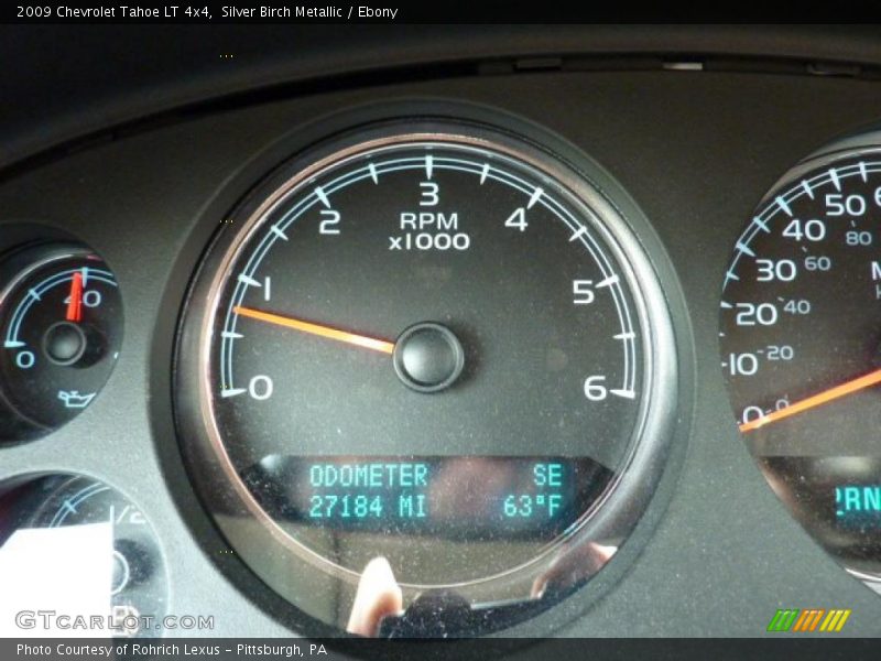 Silver Birch Metallic / Ebony 2009 Chevrolet Tahoe LT 4x4