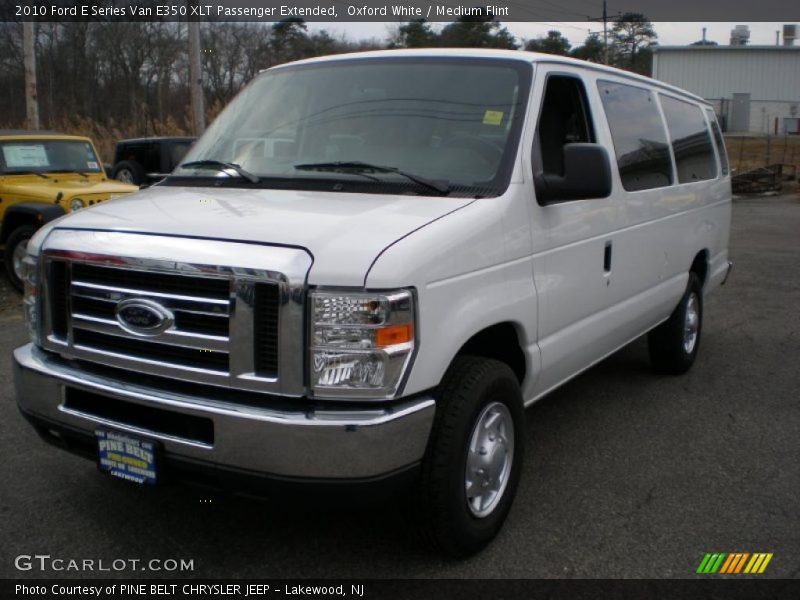 Oxford White / Medium Flint 2010 Ford E Series Van E350 XLT Passenger Extended