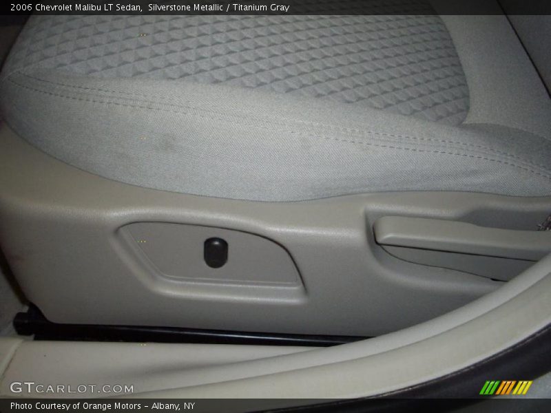 Silverstone Metallic / Titanium Gray 2006 Chevrolet Malibu LT Sedan
