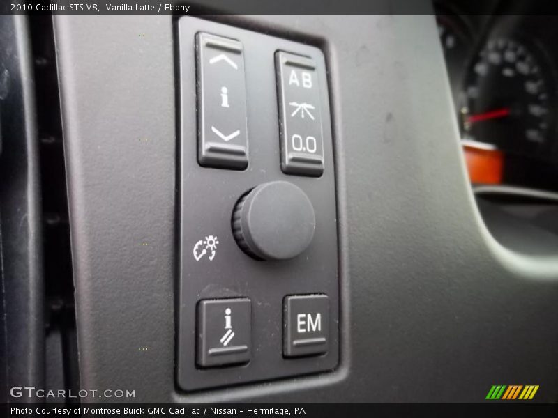 Controls of 2010 STS V8