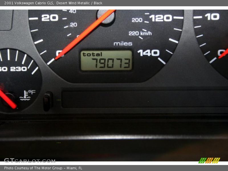 Desert Wind Metallic / Black 2001 Volkswagen Cabrio GLS