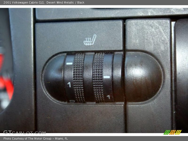 Desert Wind Metallic / Black 2001 Volkswagen Cabrio GLS