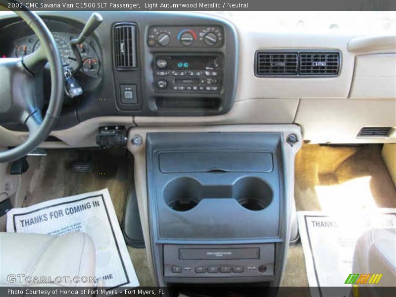Light Autumnwood Metallic / Neutral 2002 GMC Savana Van G1500 SLT Passenger