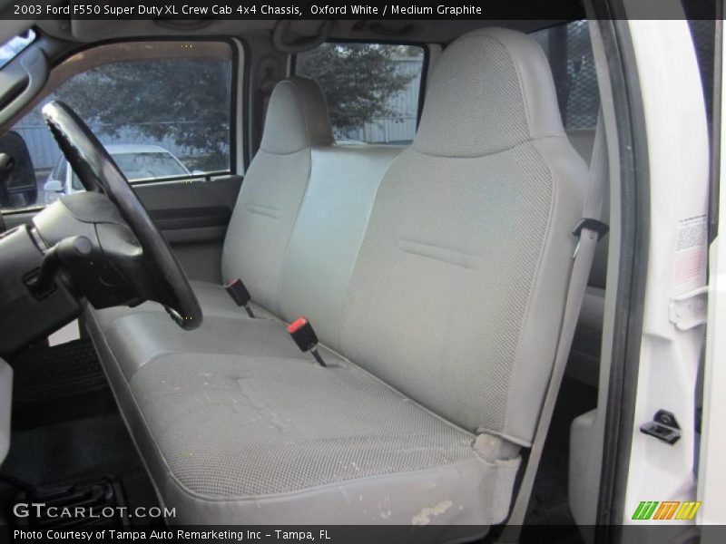 Oxford White / Medium Graphite 2003 Ford F550 Super Duty XL Crew Cab 4x4 Chassis