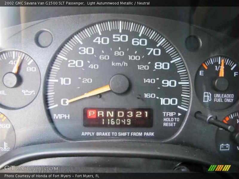 Light Autumnwood Metallic / Neutral 2002 GMC Savana Van G1500 SLT Passenger