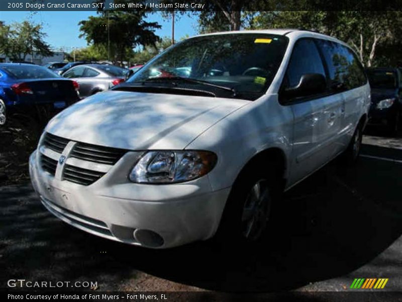 Stone White / Medium Slate Gray 2005 Dodge Grand Caravan SXT