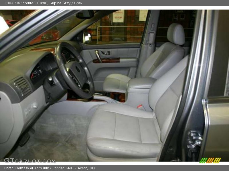 Alpine Gray / Gray 2004 Kia Sorento EX 4WD
