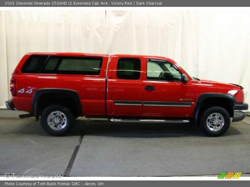 Victory Red / Dark Charcoal 2003 Chevrolet Silverado 2500HD LS Extended Cab 4x4