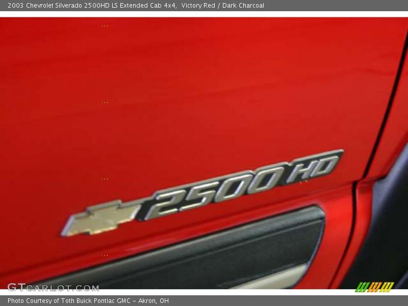 Victory Red / Dark Charcoal 2003 Chevrolet Silverado 2500HD LS Extended Cab 4x4