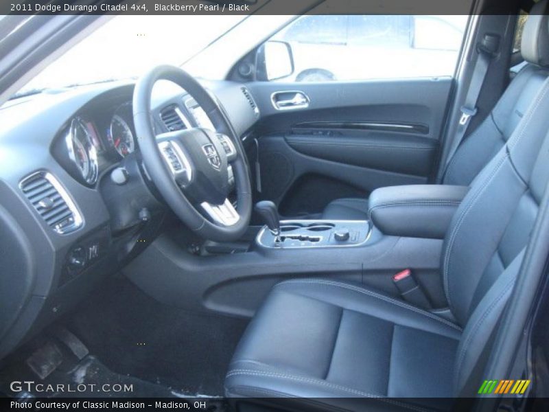  2011 Durango Citadel 4x4 Black Interior