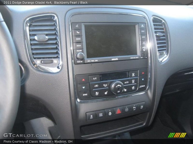 Controls of 2011 Durango Citadel 4x4