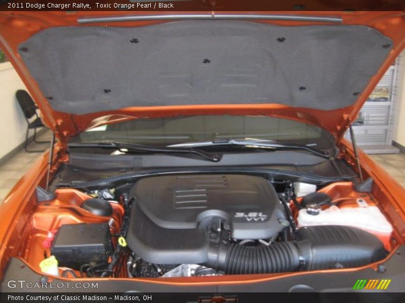  2011 Charger Rallye Engine - 3.6 Liter DOHC 24-Valve VVT Pentastar V6