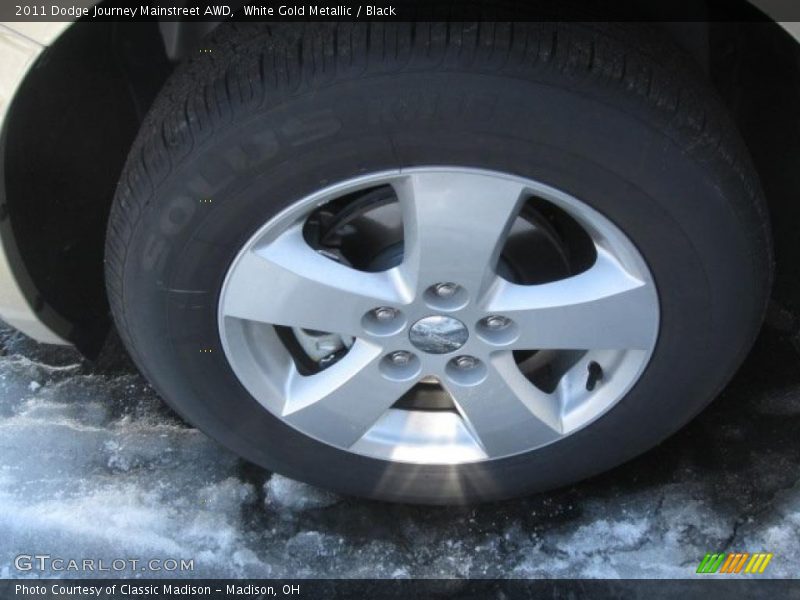 White Gold Metallic / Black 2011 Dodge Journey Mainstreet AWD