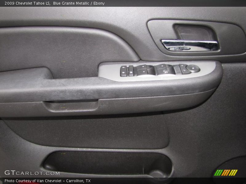 Door Panel of 2009 Tahoe LS