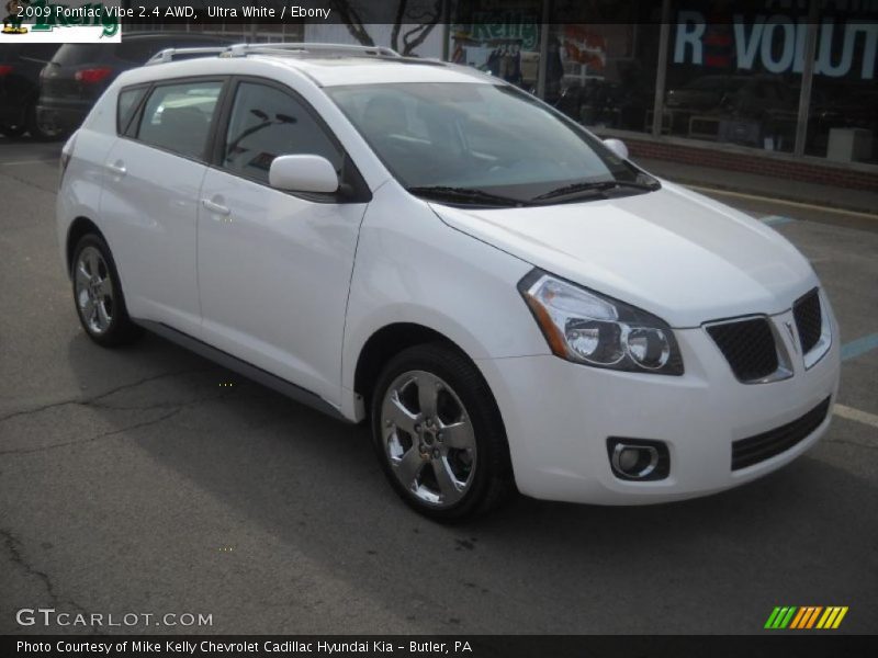 Ultra White / Ebony 2009 Pontiac Vibe 2.4 AWD