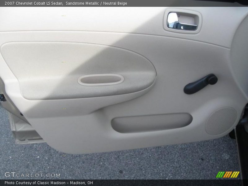 Sandstone Metallic / Neutral Beige 2007 Chevrolet Cobalt LS Sedan