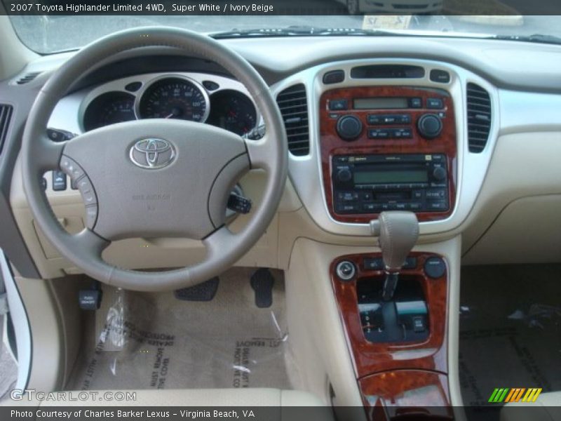 Super White / Ivory Beige 2007 Toyota Highlander Limited 4WD