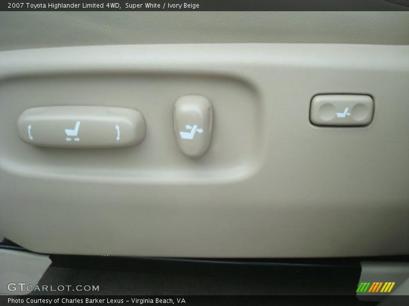 Super White / Ivory Beige 2007 Toyota Highlander Limited 4WD