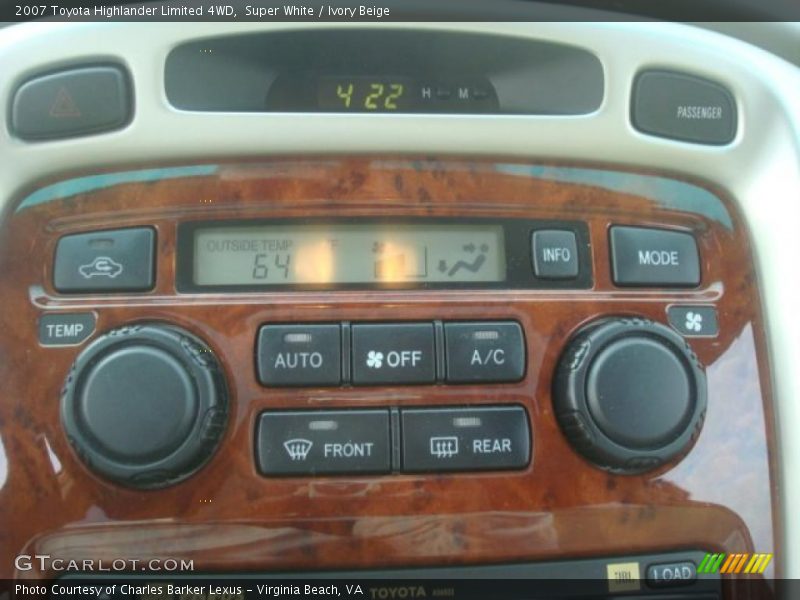 Super White / Ivory Beige 2007 Toyota Highlander Limited 4WD