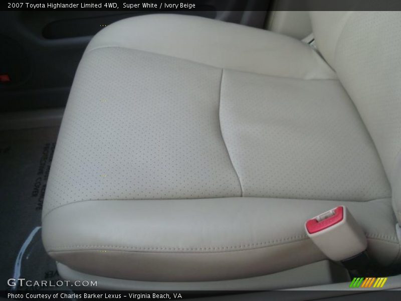 Super White / Ivory Beige 2007 Toyota Highlander Limited 4WD