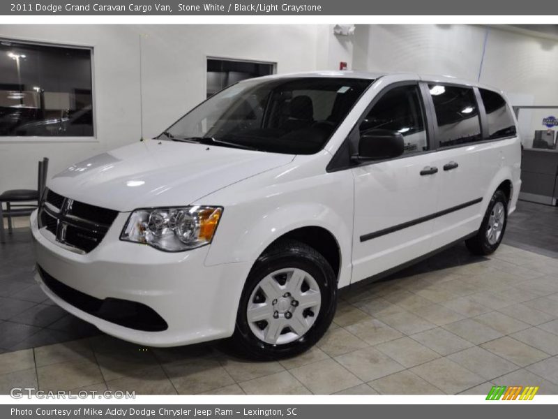 Front 3/4 View of 2011 Grand Caravan Cargo Van