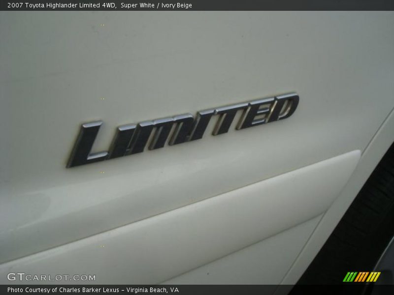 Super White / Ivory Beige 2007 Toyota Highlander Limited 4WD