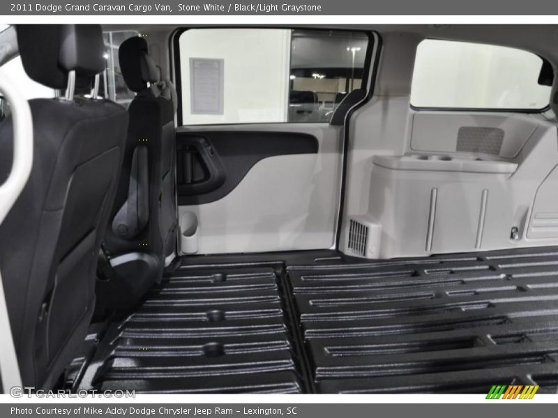  2011 Grand Caravan Cargo Van Trunk