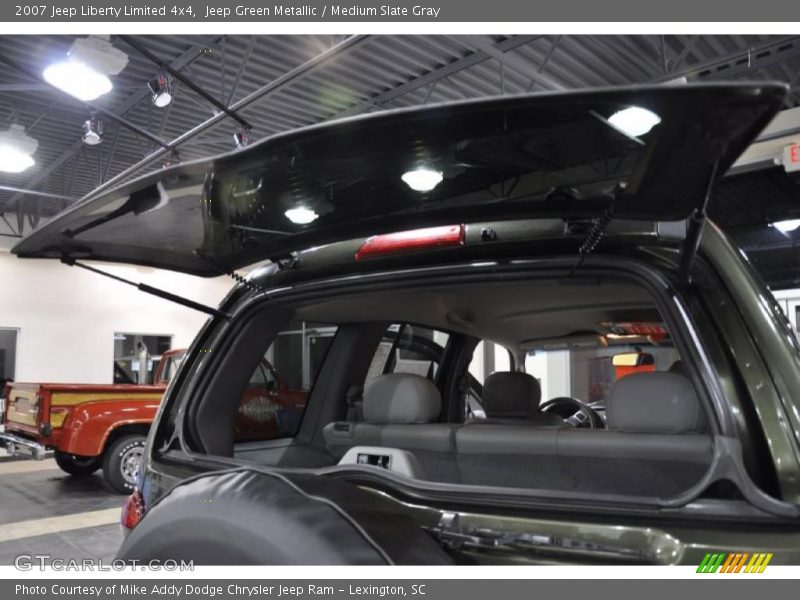 Jeep Green Metallic / Medium Slate Gray 2007 Jeep Liberty Limited 4x4