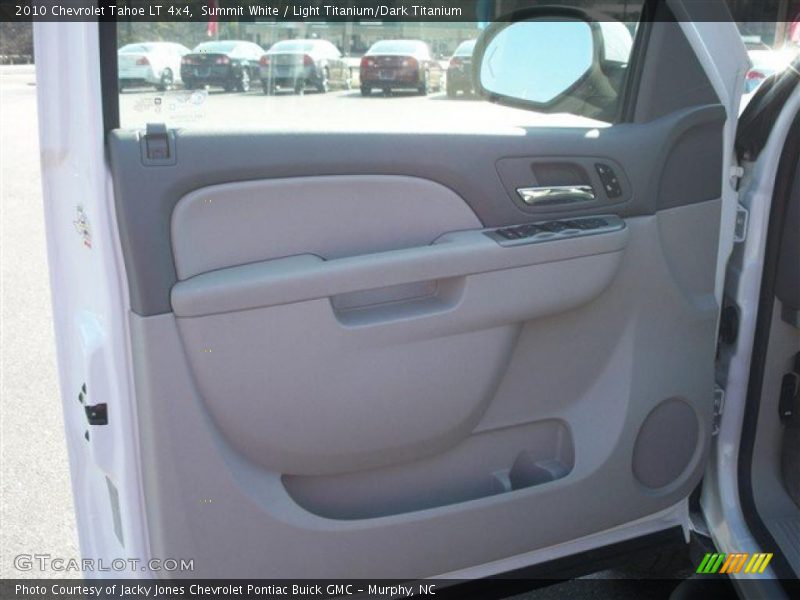 Summit White / Light Titanium/Dark Titanium 2010 Chevrolet Tahoe LT 4x4