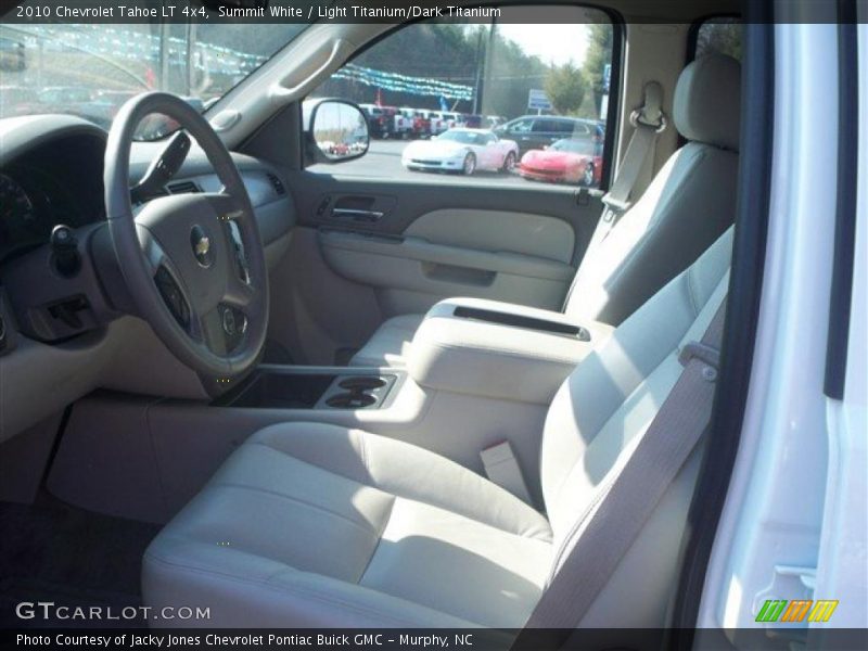 Summit White / Light Titanium/Dark Titanium 2010 Chevrolet Tahoe LT 4x4