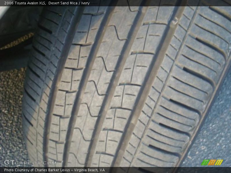 Desert Sand Mica / Ivory 2006 Toyota Avalon XLS