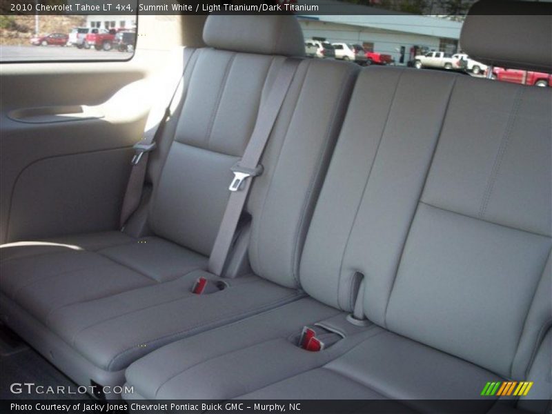 Summit White / Light Titanium/Dark Titanium 2010 Chevrolet Tahoe LT 4x4
