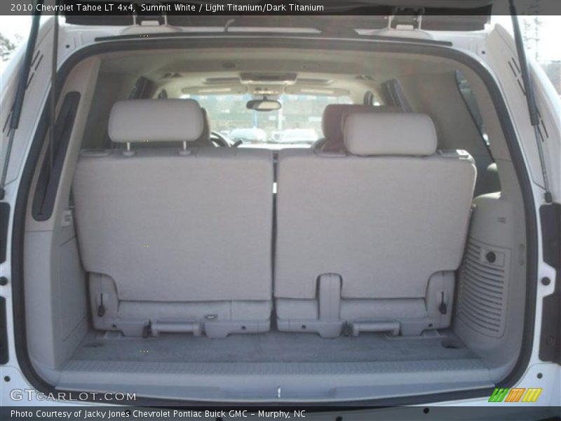 Summit White / Light Titanium/Dark Titanium 2010 Chevrolet Tahoe LT 4x4