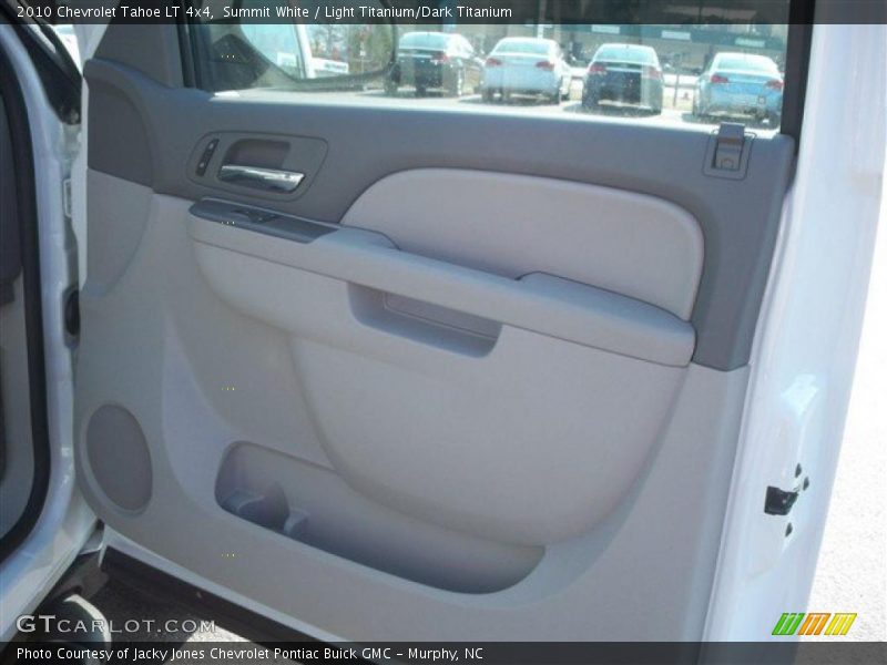 Summit White / Light Titanium/Dark Titanium 2010 Chevrolet Tahoe LT 4x4
