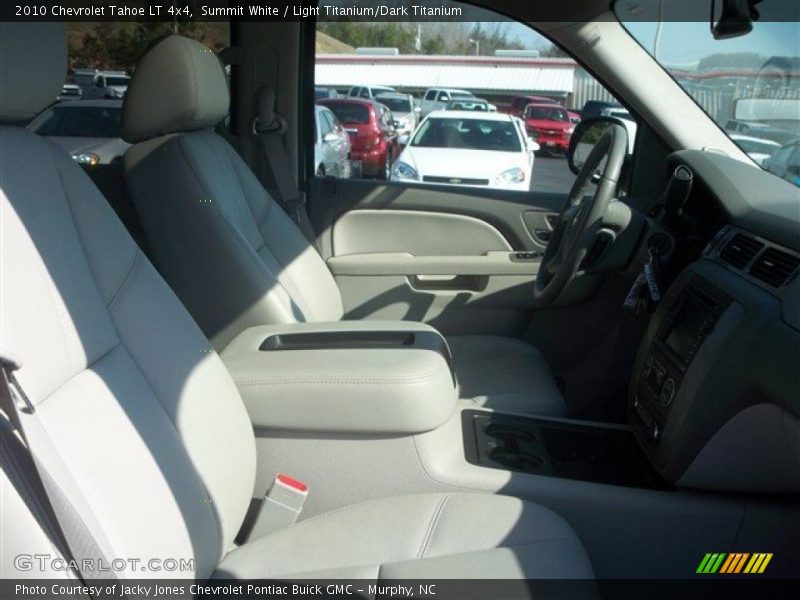 Summit White / Light Titanium/Dark Titanium 2010 Chevrolet Tahoe LT 4x4