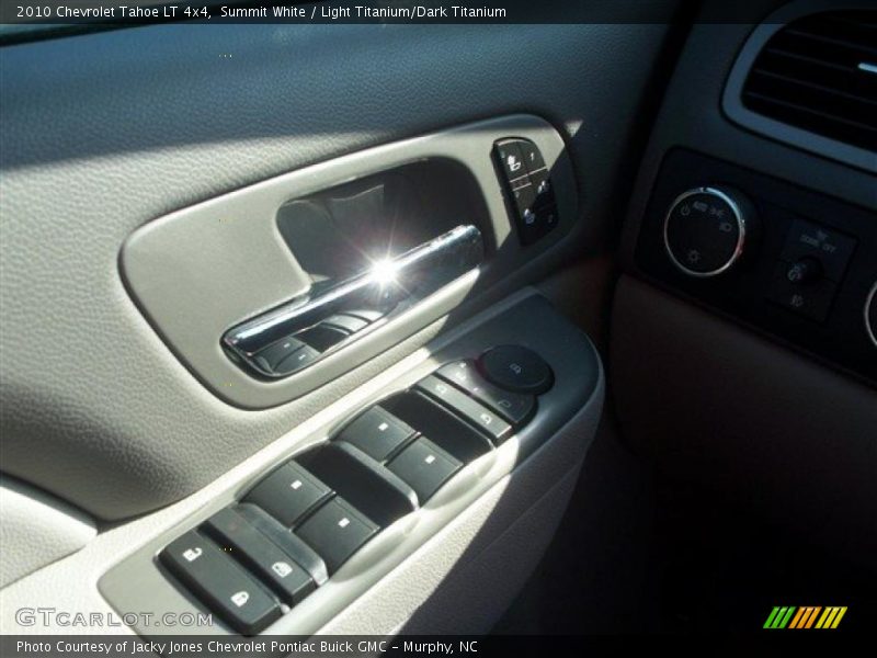 Summit White / Light Titanium/Dark Titanium 2010 Chevrolet Tahoe LT 4x4