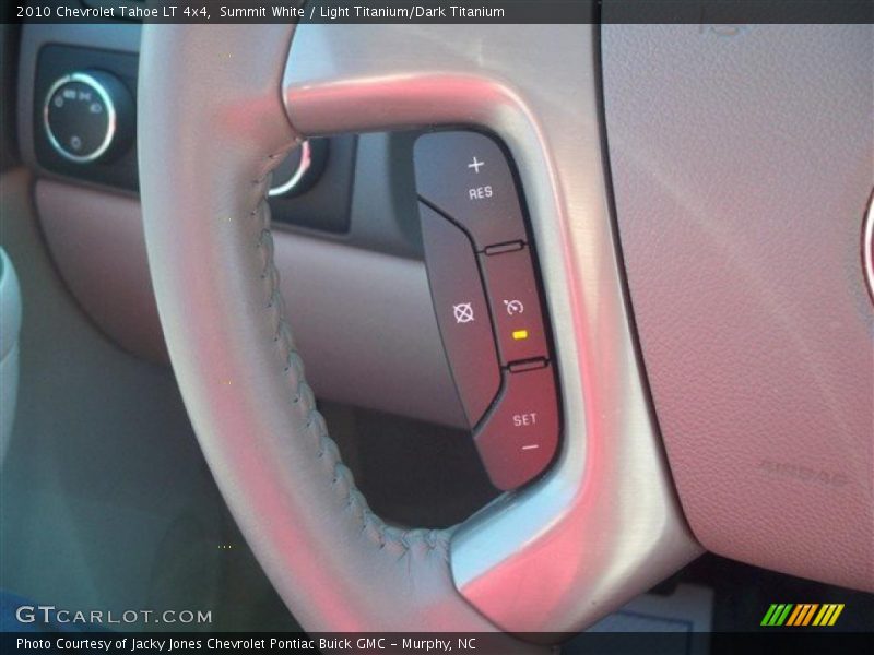 Summit White / Light Titanium/Dark Titanium 2010 Chevrolet Tahoe LT 4x4
