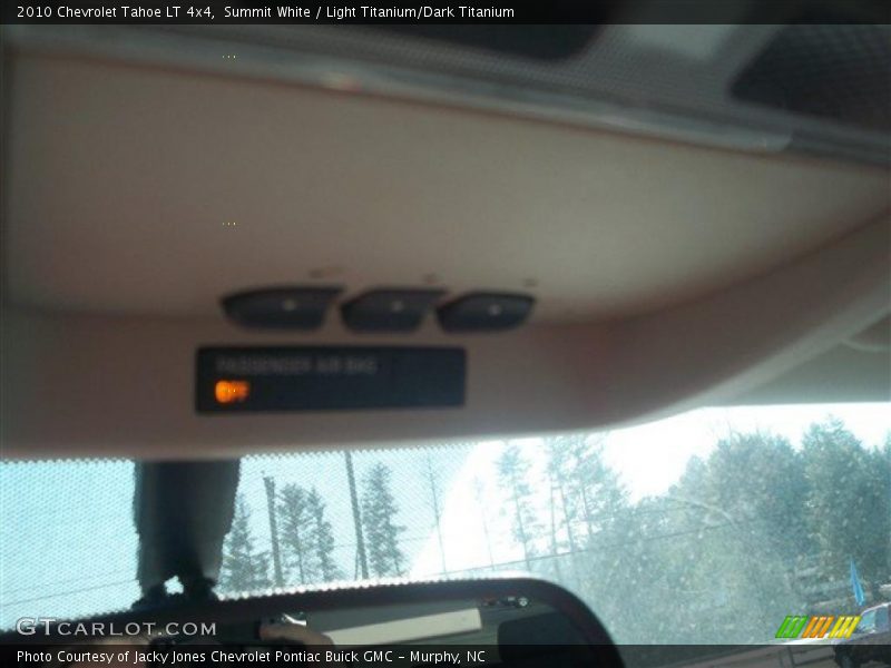 Summit White / Light Titanium/Dark Titanium 2010 Chevrolet Tahoe LT 4x4