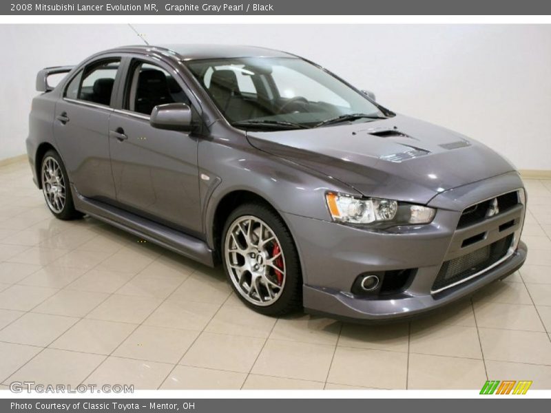 Front 3/4 View of 2008 Lancer Evolution MR