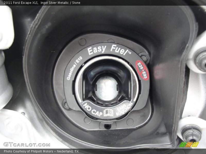 Ingot Silver Metallic / Stone 2011 Ford Escape XLS