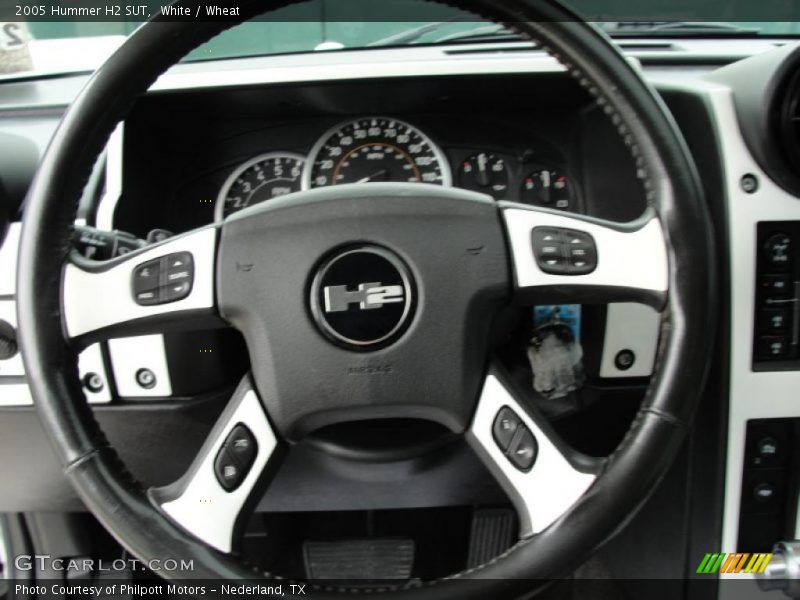  2005 H2 SUT Steering Wheel