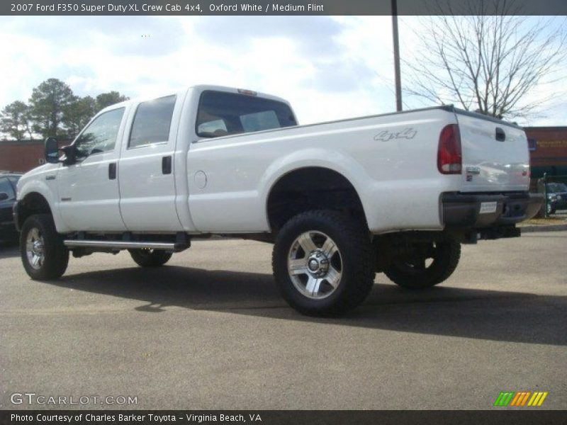 Oxford White / Medium Flint 2007 Ford F350 Super Duty XL Crew Cab 4x4