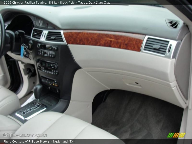 Brilliant Black / Light Taupe/Dark Slate Gray 2006 Chrysler Pacifica Touring