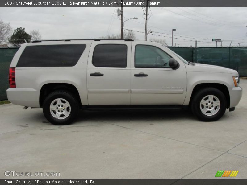 Silver Birch Metallic / Light Titanium/Dark Titanium 2007 Chevrolet Suburban 1500 LS